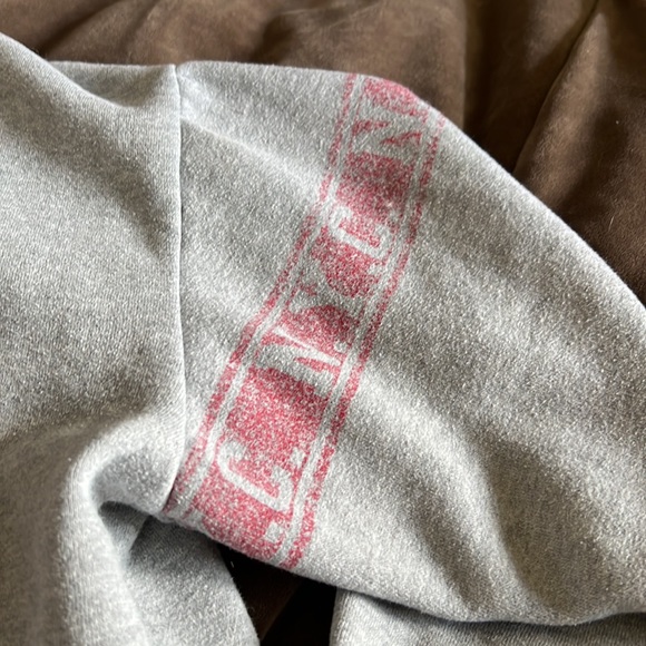 Pullover hoodie Arden’s size medium - Picture 2 of 5